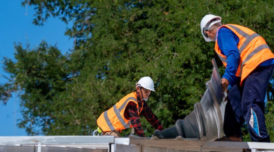 Professional new roof installation services in Flint, MI